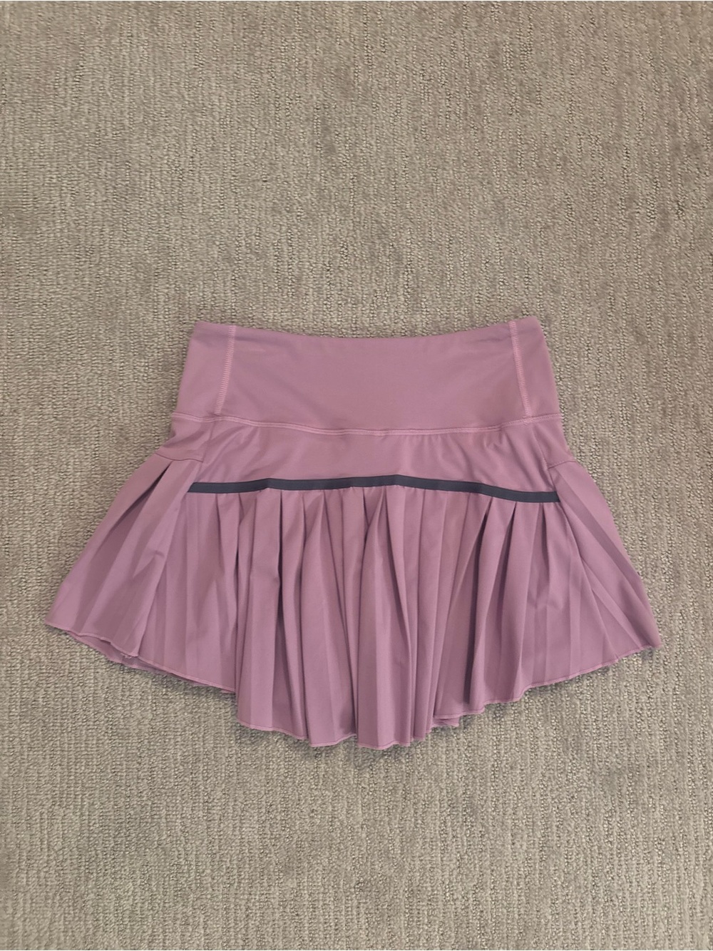 Gold hinge skirt dupe - Picture 2 of 2